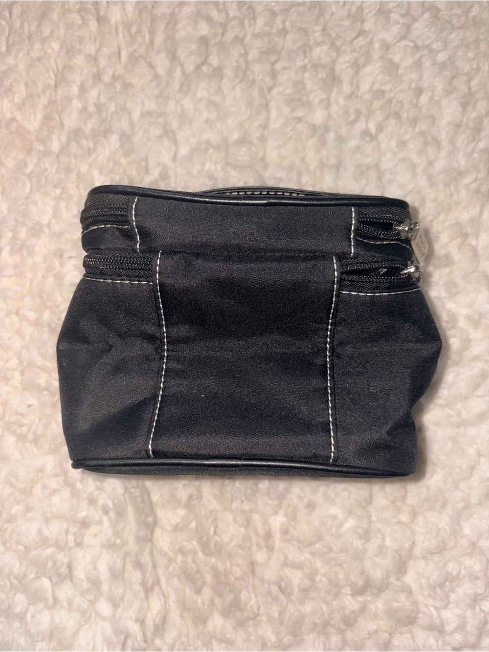 Studio Basics Black Nylon Makeup Organizer Travel Train Case